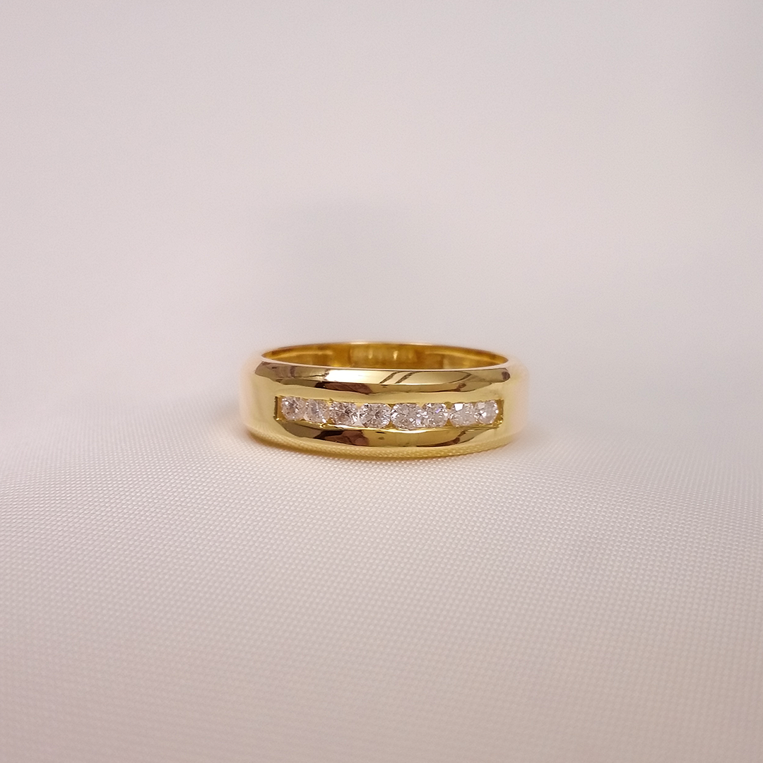 Silver/ Gold/ Rose Gold Menβs Gold-Plated Cubic Zirconia Wedding Band β Classic Channel Set Comfort Fit Ring for Daily Wear