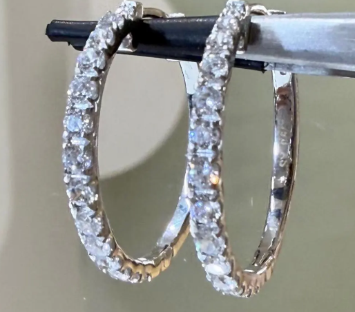 Silver/ Gold/ Rose Gold Elegant Diamond Hoop Earrings in White Gold β Timeless Sparkle & Luxury