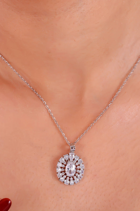 Luxury Halo Oval-Cut Crystal Jewelry Set – Elegant Necklace & Stud Earrings