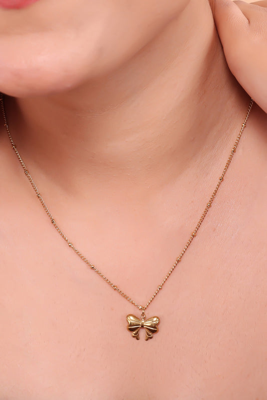 Graceful Touch: Charming Bow Pendant Necklace
