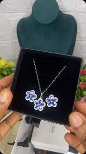 Silver/ Gold/ Rose gold Stunning Blue Gemstone Floral Jewelry Set – A Radiant Bloom of Elegance &amp; Beauty