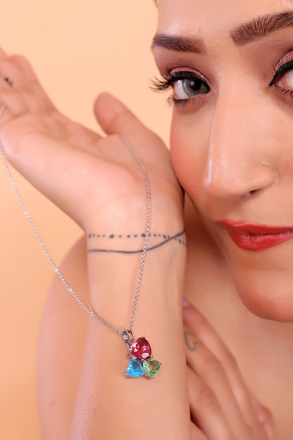 Exquisite Elegant Three-Heart Multicolor Gemstone Pendant Necklace with Radiant Precious Stones and a Timeless, Stylish Design for Sophisticated Jewelry Lovers