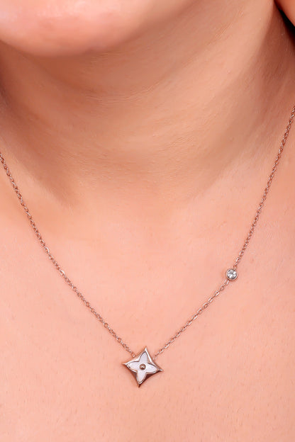 Elegant Rose Gold Mother-of-Pearl Floral Pendant Necklace – Timeless Beauty &amp; Grace